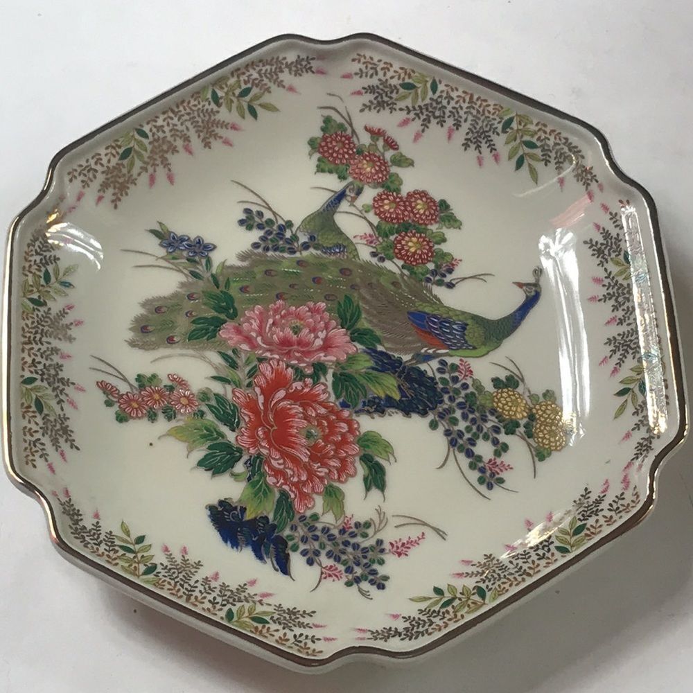 Porcelana Plate Japan
